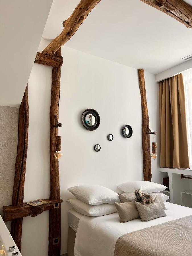 Tamarin & Capucin Suite Balneo Aubagne Exterior foto